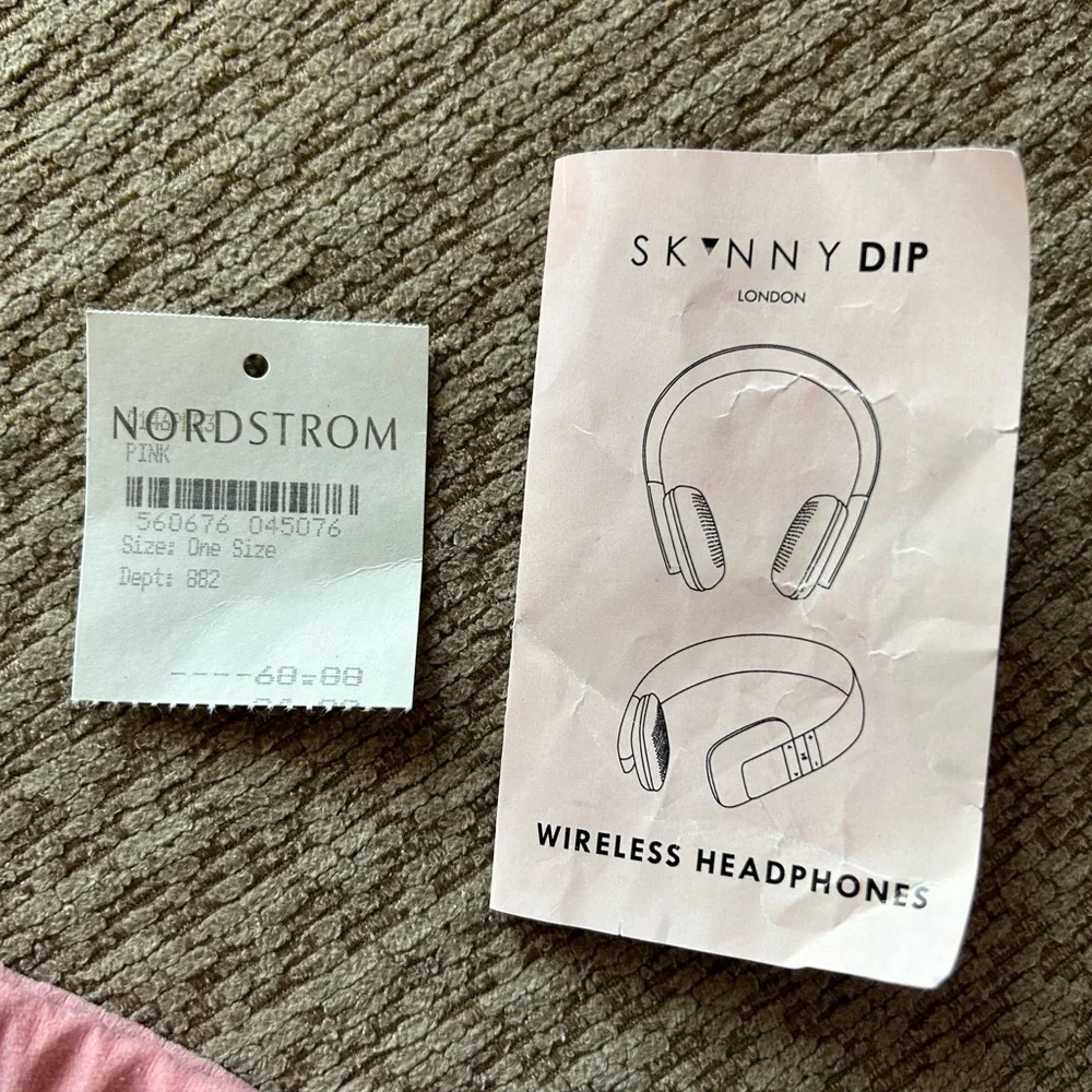 Skinny dip London wireless headphones pink